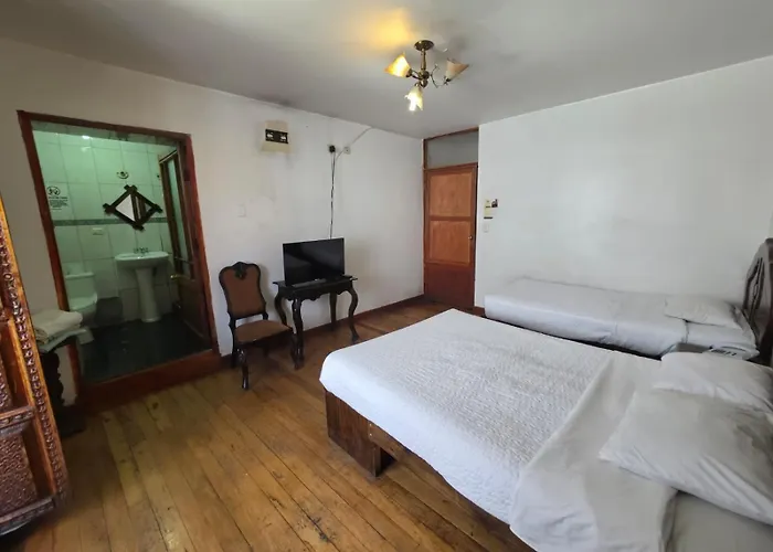 Hotel Qory Plaza